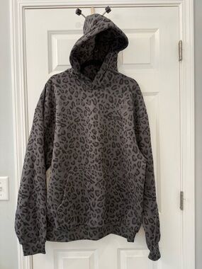 BRAND NEW Unisex "COMFRT" Minimalist Hoodie in Panther Print, Size XL